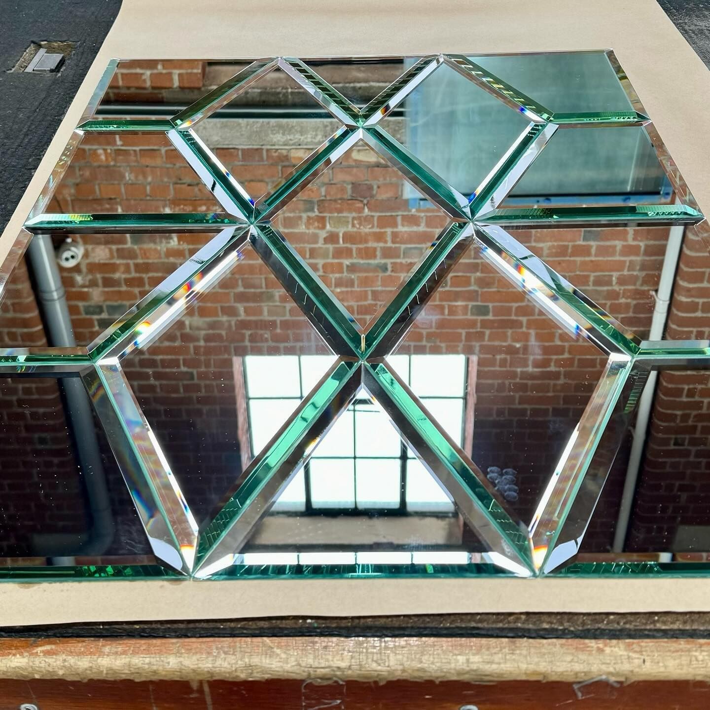 Bevelled glass diamond lattice panel
